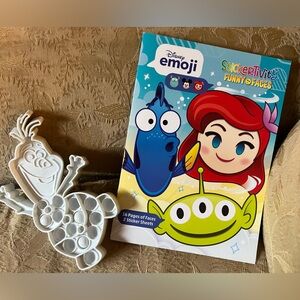 Disney olaf pop it and sticker book Nwt new